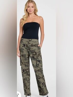 Guess Women's Camo Cargo Pants in Olive and Black
